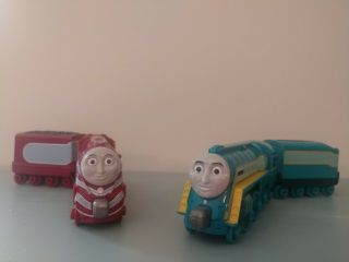 Thomas Friend Diecast Trackmaster Connor And Caitlin W/ Tenders 2012 Y2908 Y2910