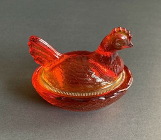 Vintage Amberina Glass Mini Hen Chicken On A Nest