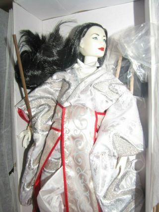 Robert Tonner Memoirs of a Geisha Sayuri Spring Dance Doll 3