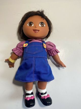 Dora The Explorer Toy Doll Talks Sings Mattel 2004