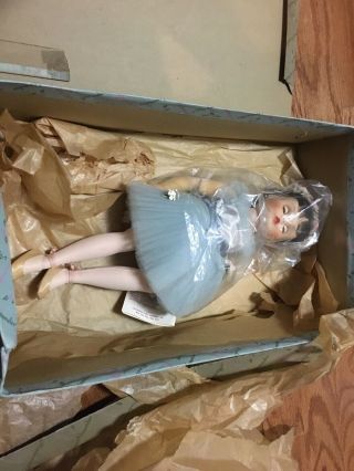 Vintage 1963 Madame Alexander Elise Ballerina 16” Doll Model 1720 Nib