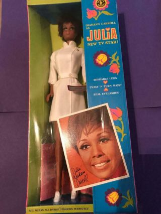 Vtg Barbie 1968 Diahann Carroll As Julia Doll Mattel Twistnturn Nrfb