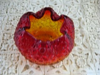 Vintage Daisy Button Amberina Red Orange Glass Crimped Bowl 3 3/4 "