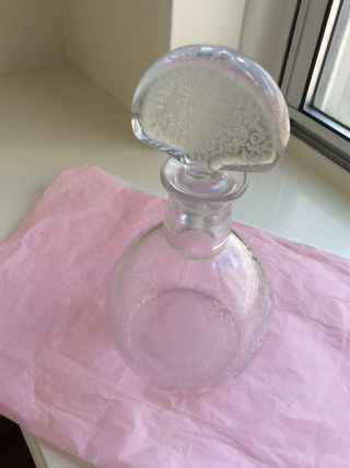 Baccarat - A Rare Vintage Gorgeous Etched Decanter With Floral Pattern