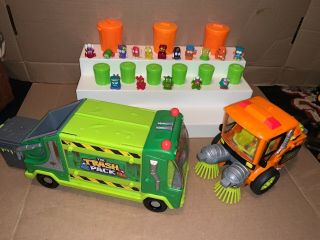 16 Trash Pack Trashies Garbage Truck Street Sweeper 9 Trash Cans