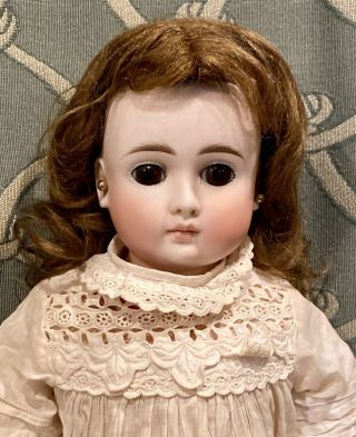 Antique 18” German Bisque Closed Mouth Kling Doll W/original Gusseted Kid Body