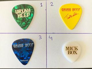 One Guitar Pick No:4 Uriah Heep Mick Box Old And Rare