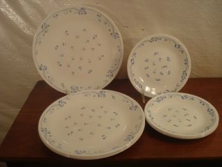 Corelle Provincial Blue 4 - 10 1/4 " Dinner Plates And 4 - 7 " Bread Plates