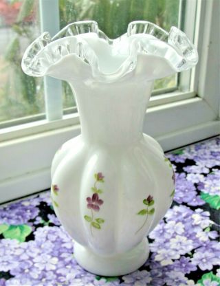 Vintage Fenton Milk Glass Silver Crest Ruffled Hand Painted Violet Vase 6.  25 "