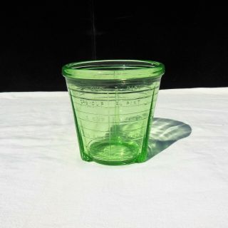 Vintage Vidrio Products Corp Green Depression Glass 1 Pint Measuring Bowl Mixer
