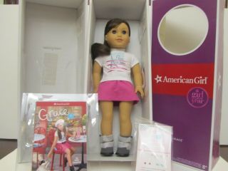 American Girl GRACE THOMAS DOLL and BOOK pierced ears earrings skirt boots NRFB 3