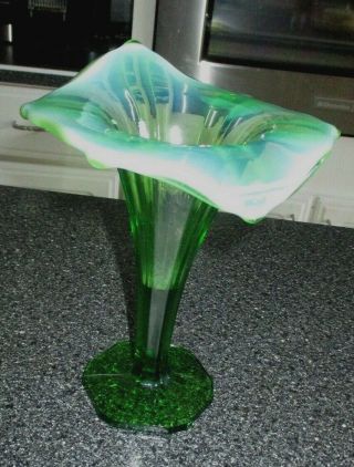 Dugan,  Green Opalescent,  Jack In The Pulpit Vase