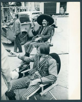 Monkees Press Photo By Trindl - M131 - As Banditos Between Takes - 1967 - Estm