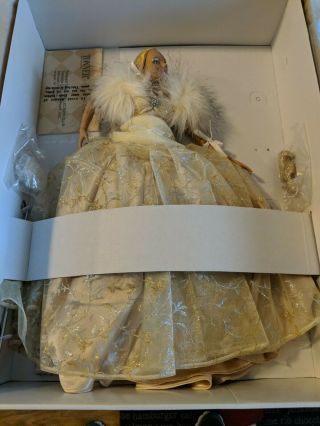 Tonner Glinda Bubble Ballroom Golden Gala Doll Nib (rare Find) Wizard Of Oz