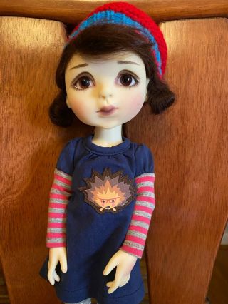 Kim Lasher 12in Ball - Jointed Resin Caroline Goes Back To School Mdcc