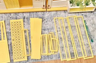 VTG 1978 YELLOW BARBIE DOLL A Frame DREAM HOUSE 88 Complete 3