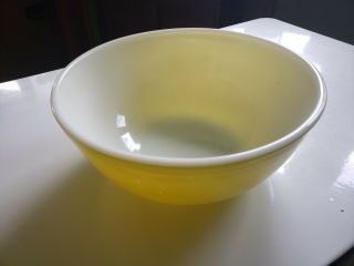 Vintage Pyrex Large Primary Yellow 4 Qt Mixing Nesting Bowl 404 Vtg Quart