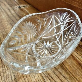 Vintage Large And Heavy Oval Lead Crystal Etched Fruit Bowl 10” X 6”,  3.  5” Tall