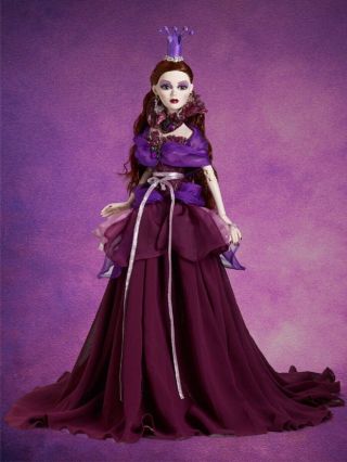 Evangeline Ghastly Queen Of The Purple Moon Con Exclusive Le125 Nrfb W/shipper