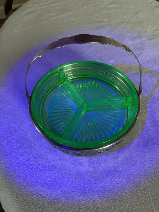 Vintage Vaseline Glass 3 Part Divided Candy Relish Dish With Metal Basket,