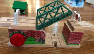 Thomas Tank Wooden Railway Lifting Bridge With Ascending Track Learning Curve