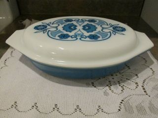 Vtg Pyrex Blue Horizon 1 1/2 Qt Divided Casserole Dish W / Lid 945c 1969 - 1972