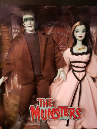 The Munsters Gift Set Barbie Doll 2001 Collector Edition Mattel 50544 Nrfb