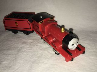 Thomas & Friends Trackmaster James No 5 Motorized Train Engine Hit Toy 2006
