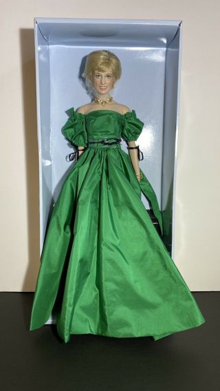 Franklin - Princess Diana Vinyl Portrait Doll - Green Engagement Gown