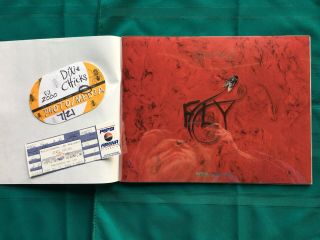 The (dixie) Chicks 2000 Fly Picture Booklet - Rare,  Photo Pass And Ticket