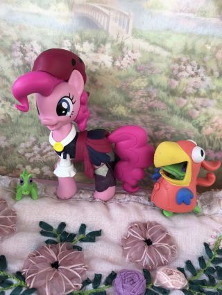 Pinkie Pie My Little Pony The Movie Pirate Pony Action Figure With Gators