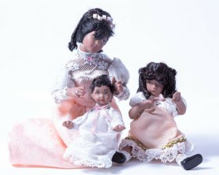 Dollhouse Miniatures Ethnic Victorian Female Family Set Of 3 Mom,  Baby & Girl