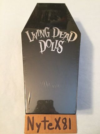 Living Dead Dolls - Krampus Black & Tan 2