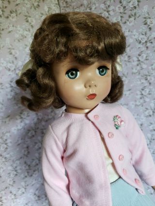 Stunning 17 " Madame Alexander Maggie Doll In Sweet Outfit So Lovely