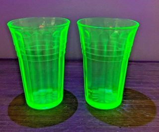Vintage Set Of 2 Depression Glass Green Circle 4 Oz.  Juice Uranium Hocking