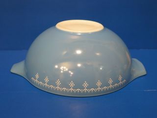 Vintage Pyrex Mixing Bowl 22 444 4 Qt Snowflake Garland Blue