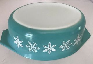 VINTAGE PYREX TURQUOISE SNOWFLAKE 043 OVAL CASSEROLE WITH LID 1 1/2qt 2