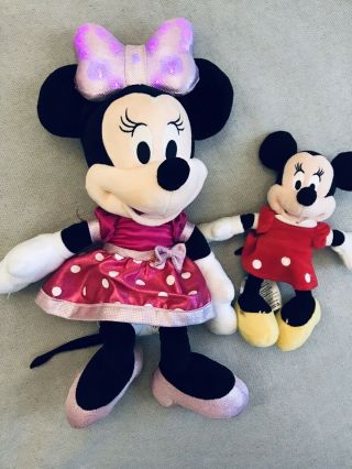 Disney Just Play Minnie Mouse Light Up Bow Talking Singing Plush Doll,  Classic