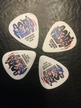 Kiss - - Rare Set Of All 4 Freedom To Rock 2016 Guitar Pick Gene - Paul - Eric - Tommy