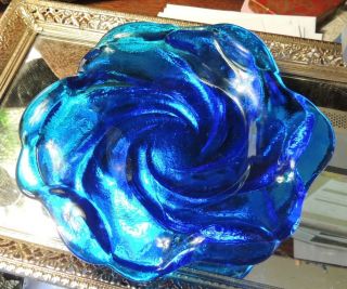 Vintage Fenton Art Glass Blue Swirl Form Dish/ashtray 1960 