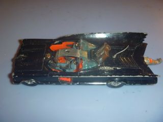 Vintage Old Corgi Batmobile Die Cast Metal 5 1/2 " With Figures