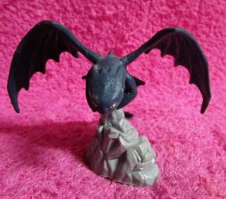 How To Train Your Dragon Toothless Night Fury Series 2 Figure W/ Stand Walmart
