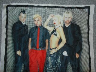 2002 VINTAGE NO DOUBT ROCK STEADY BAND PHOTO WALL HANGING LINEN 2
