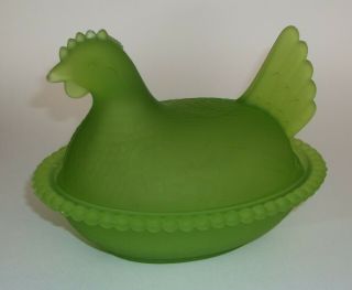 Vintage Indiana Glass Lime Green Chicken Hen on Basket Nest 2