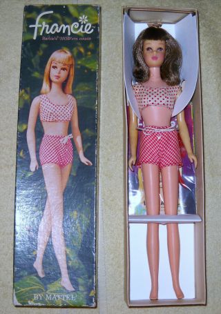 Barbie: Vintage Brunette Straight Leg Francie Doll W/box