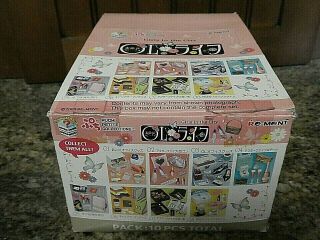Re Ment Girls In The City Complete Set Of 8 With Display Carton 2005