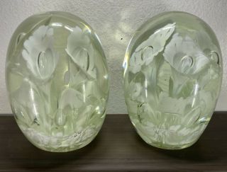 5x4”hand Blown Art Glass Paperweight - White Trumpet Flower Bouquet - Clear Base - Set