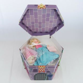 Madame Alexander - Once Upon A Time Doll And Trunk Set