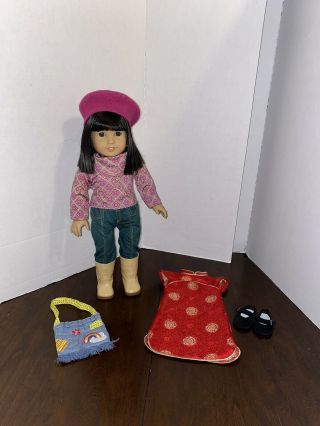 American Girl Doll Asian Ivy Ling In Meet Outfit,  Yea Outfit Julie’s Friend