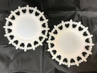 Set Of 2 Antique Milk Glass Plates With Fleur De Lis Border 7 1/2”.  Euc
